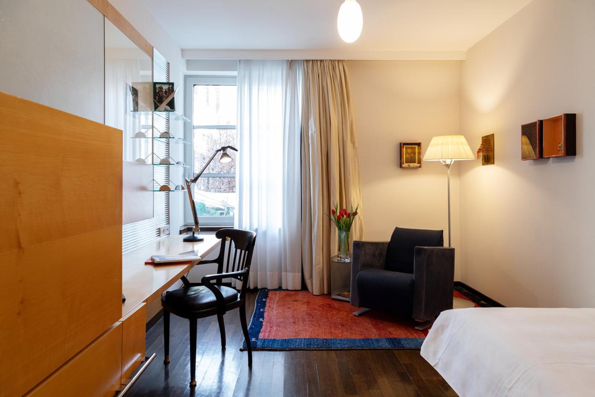Hotel Greif, A Member Of Design Hotels Больцано Екстер'єр фото