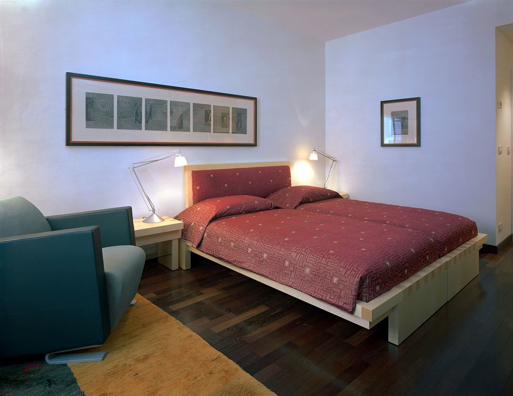 Hotel Greif, A Member Of Design Hotels Больцано Екстер'єр фото